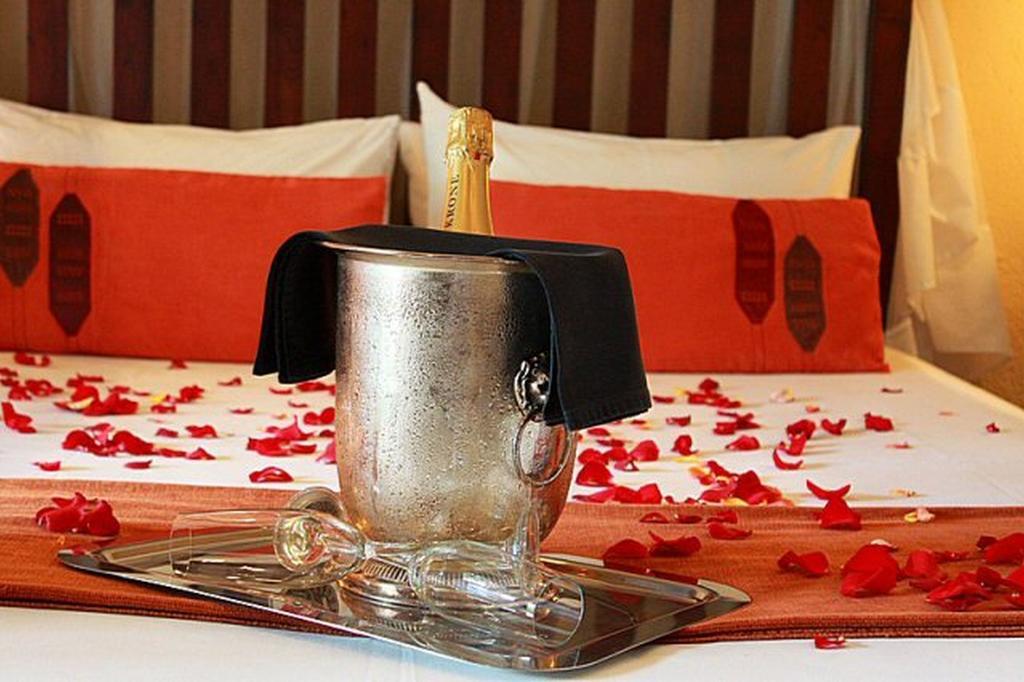 Abangane Guest Lodge Хейзивью Экстерьер фото