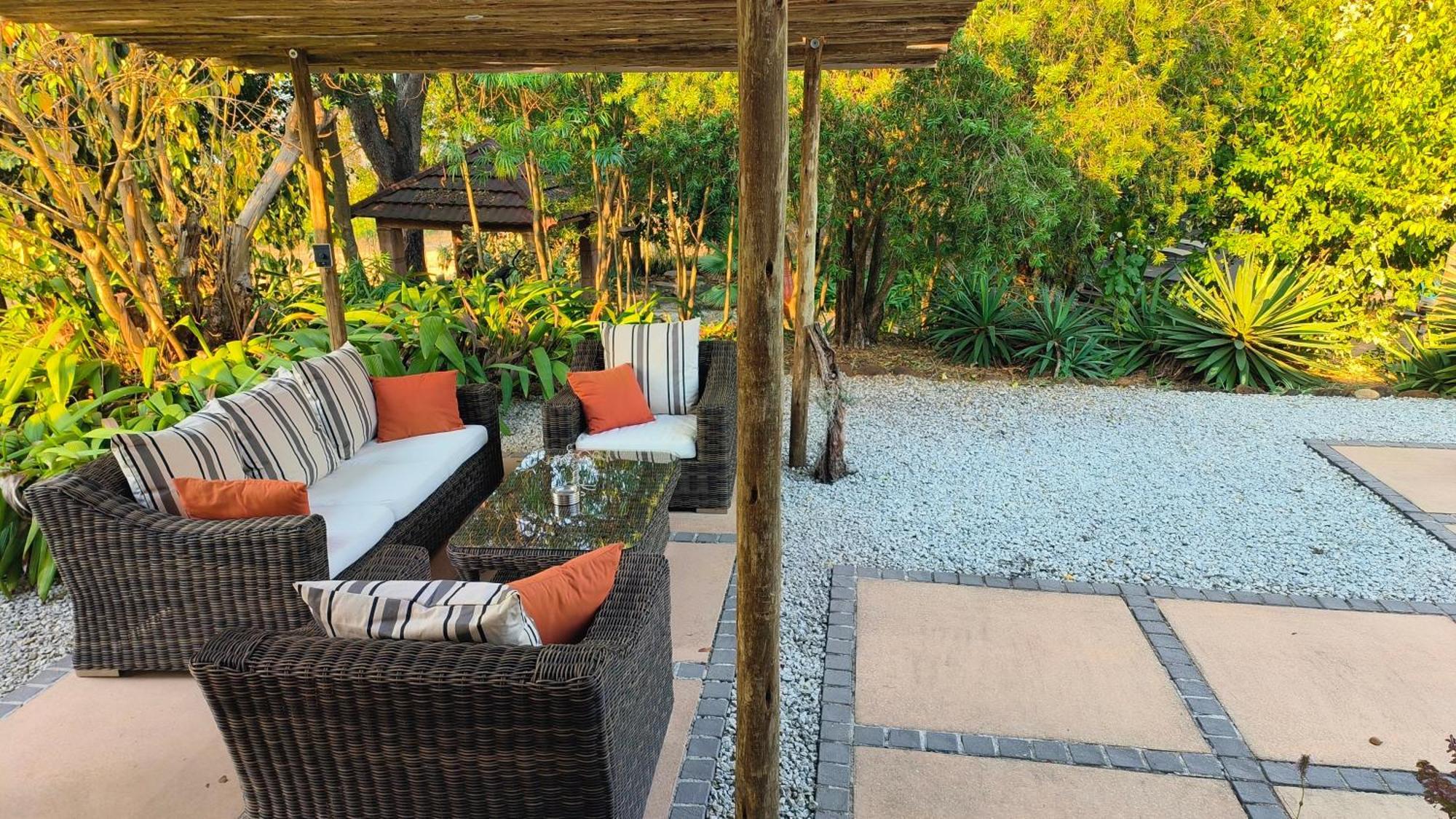 Abangane Guest Lodge Хейзивью Экстерьер фото