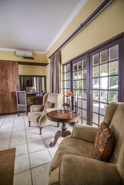 Abangane Guest Lodge Хейзивью Экстерьер фото