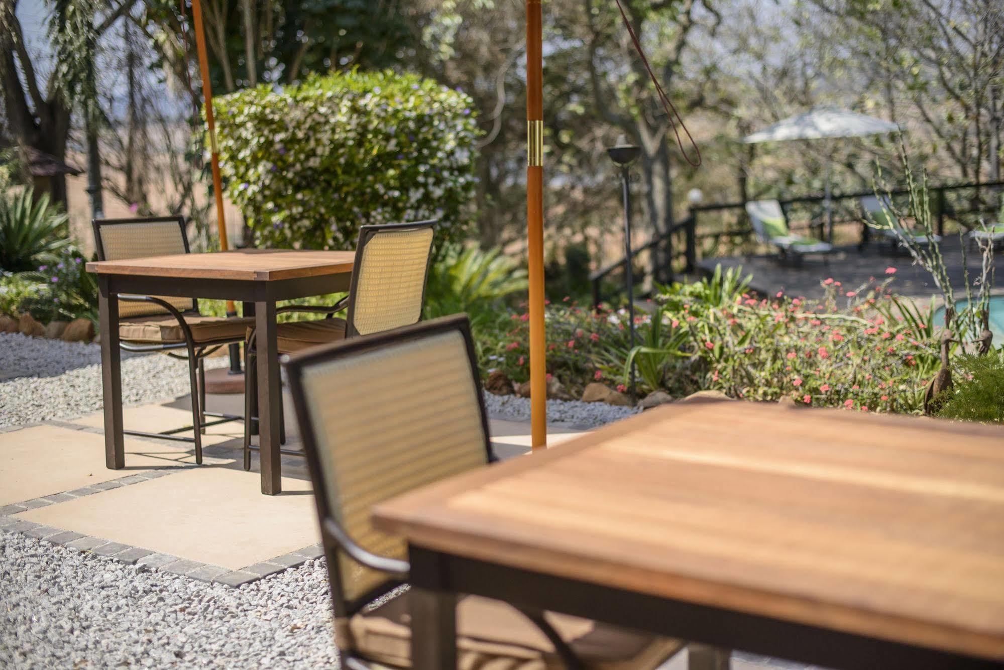 Abangane Guest Lodge Хейзивью Экстерьер фото
