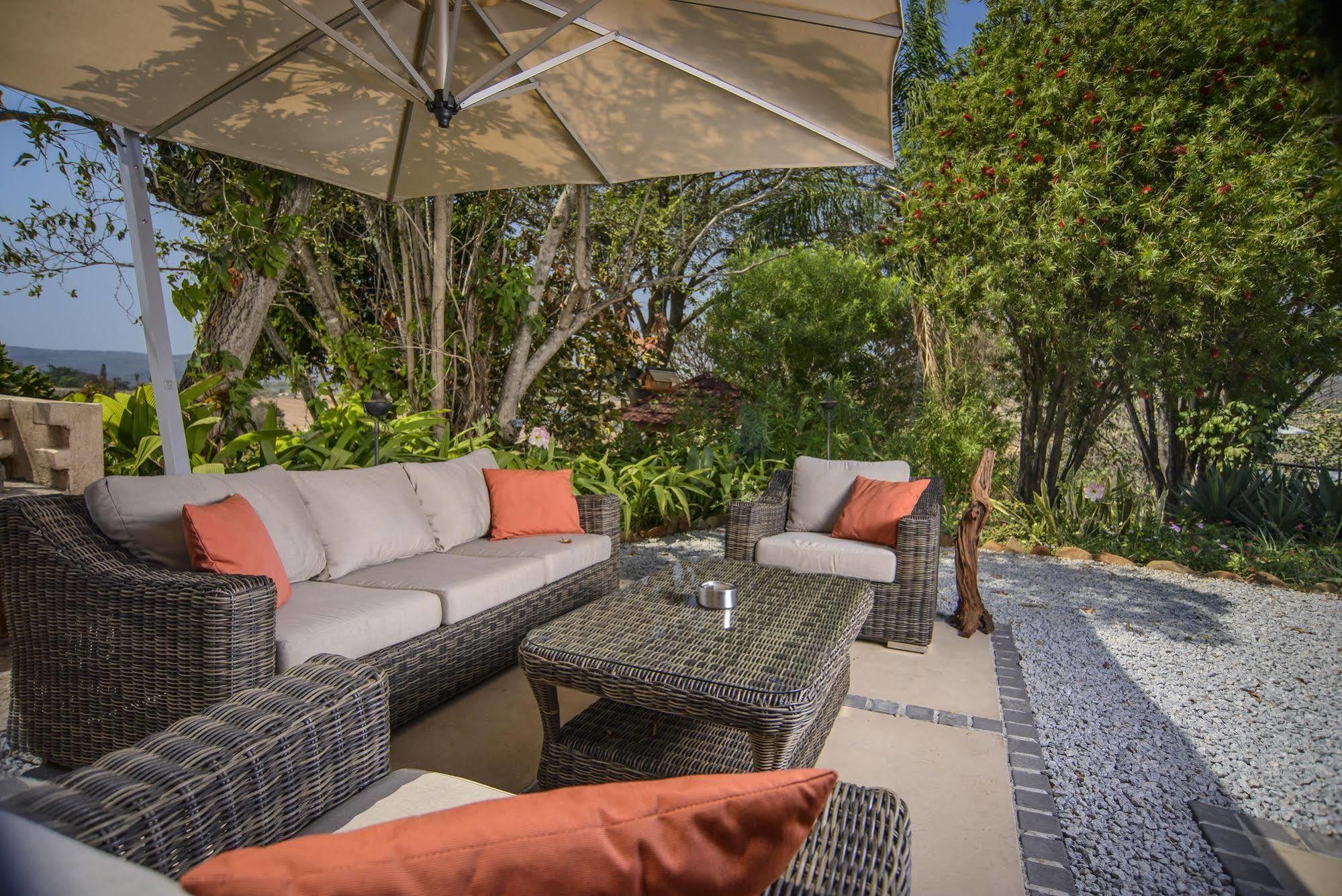 Abangane Guest Lodge Хейзивью Экстерьер фото