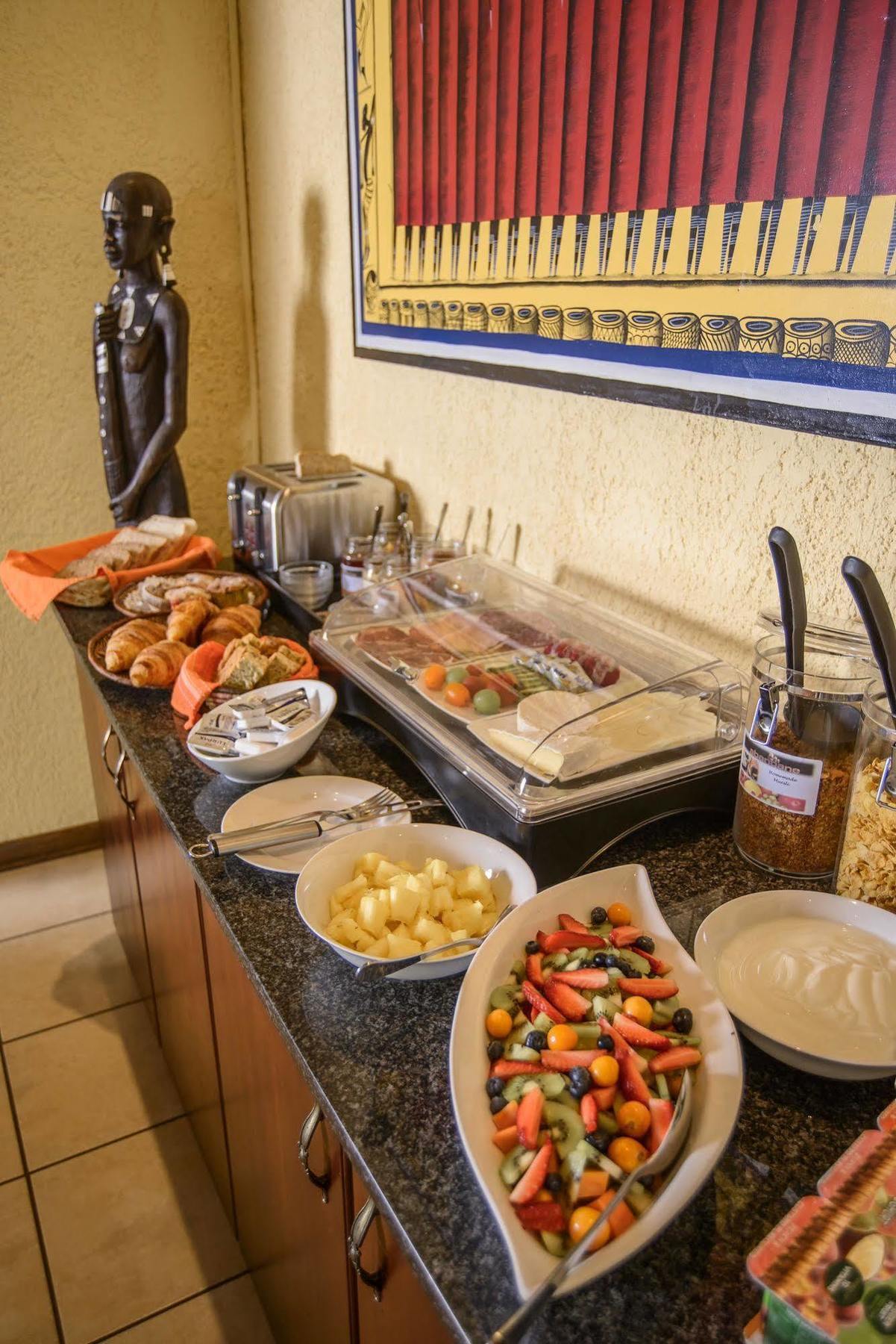 Abangane Guest Lodge Хейзивью Экстерьер фото