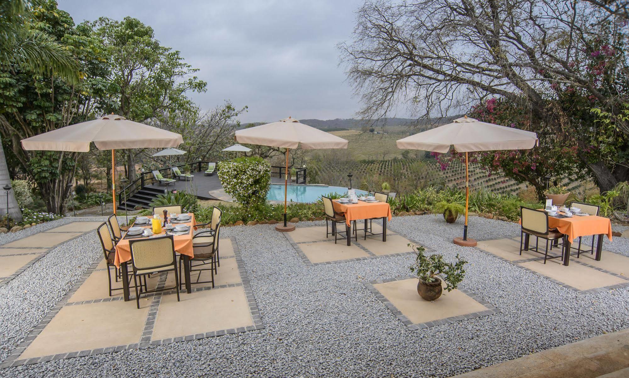 Abangane Guest Lodge Хейзивью Экстерьер фото