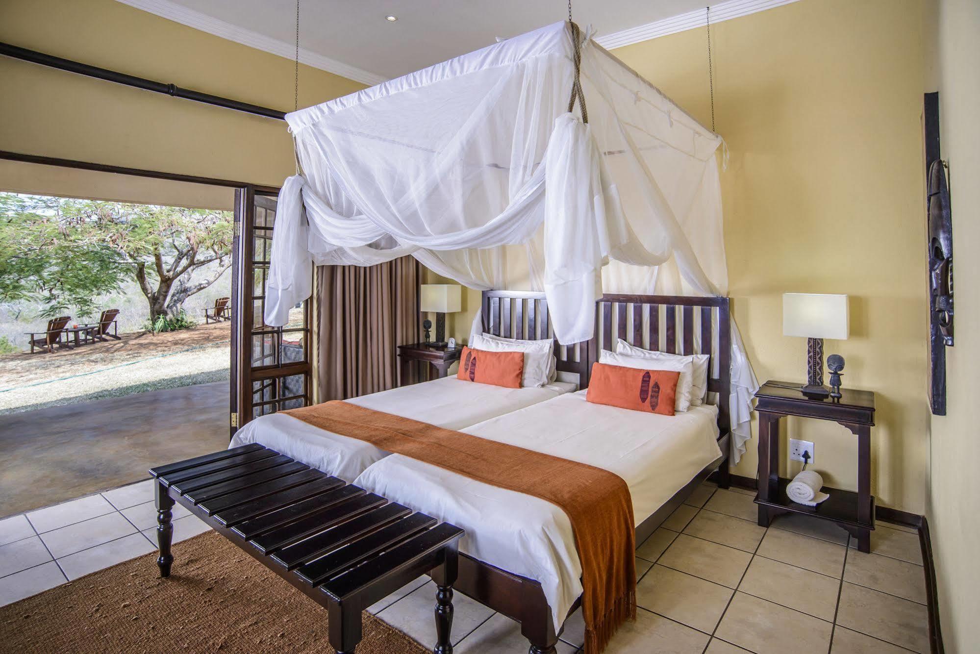 Abangane Guest Lodge Хейзивью Экстерьер фото