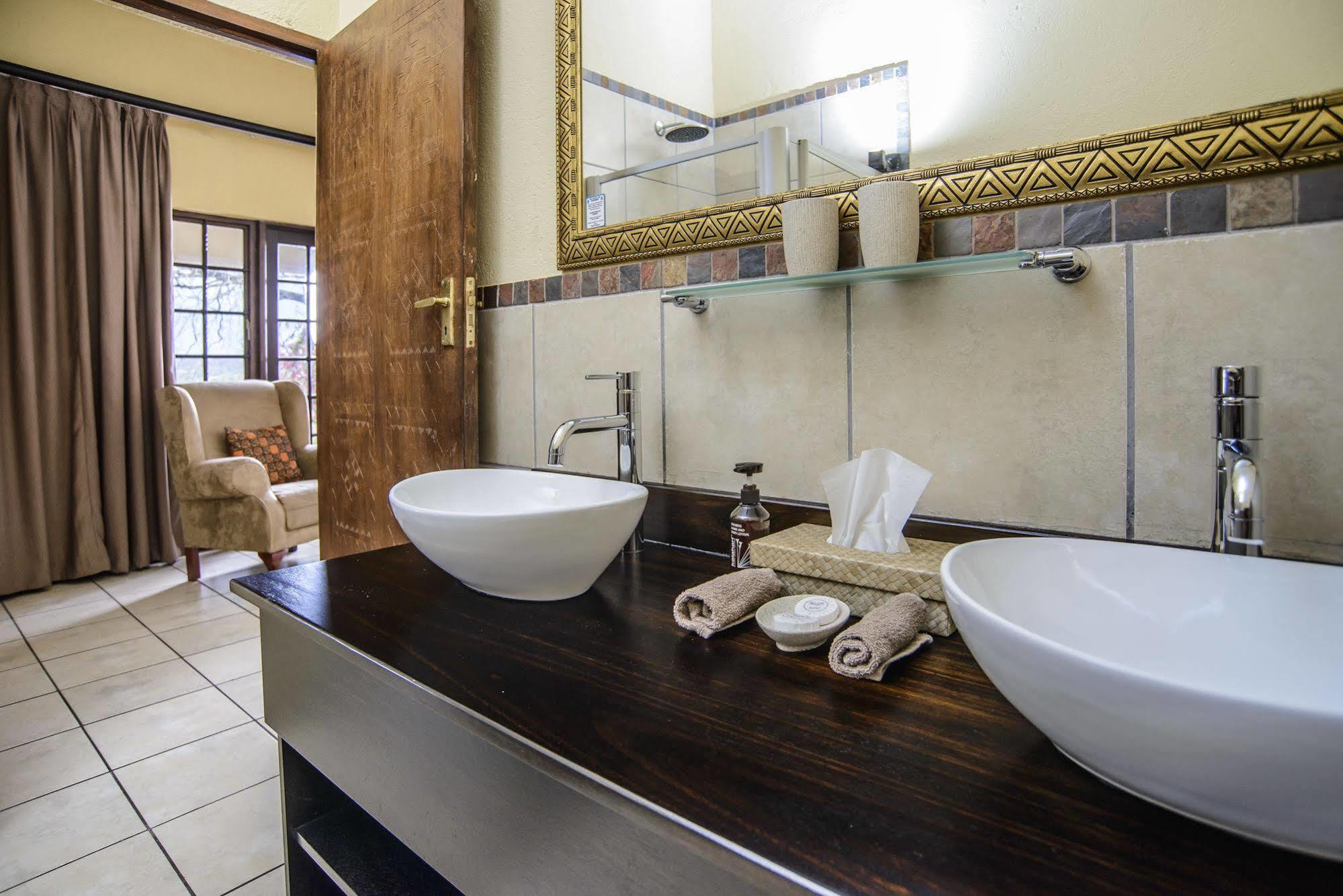 Abangane Guest Lodge Хейзивью Экстерьер фото