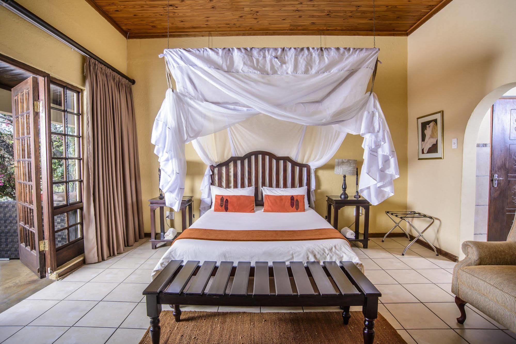 Abangane Guest Lodge Хейзивью Экстерьер фото
